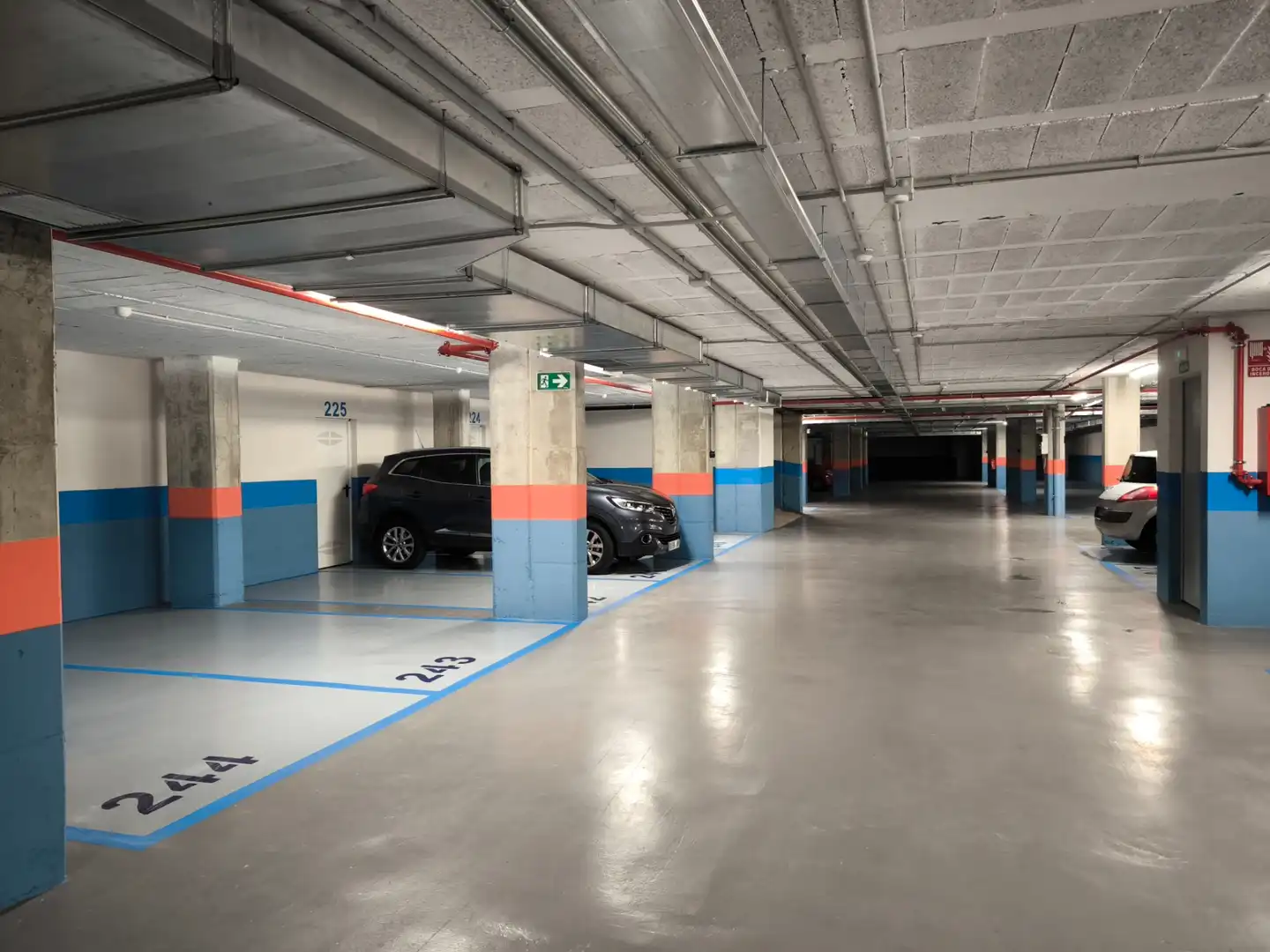 Parking of Garage for rent in Vilagarcía de Arousa
