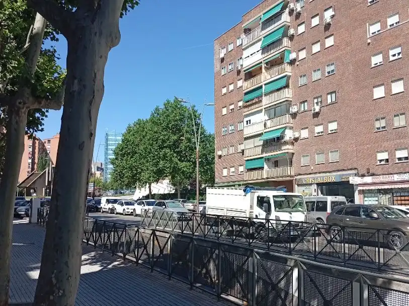 Vista exterior de Garaje en venta en Fuenlabrada