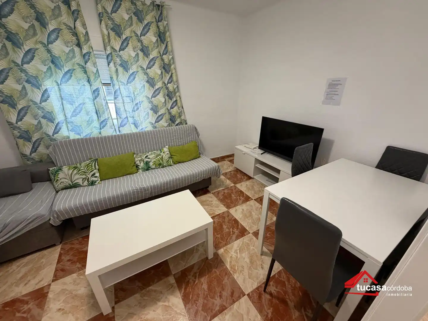 Living room of Flat for sale in Córdoba  with Air Conditioner and Heating