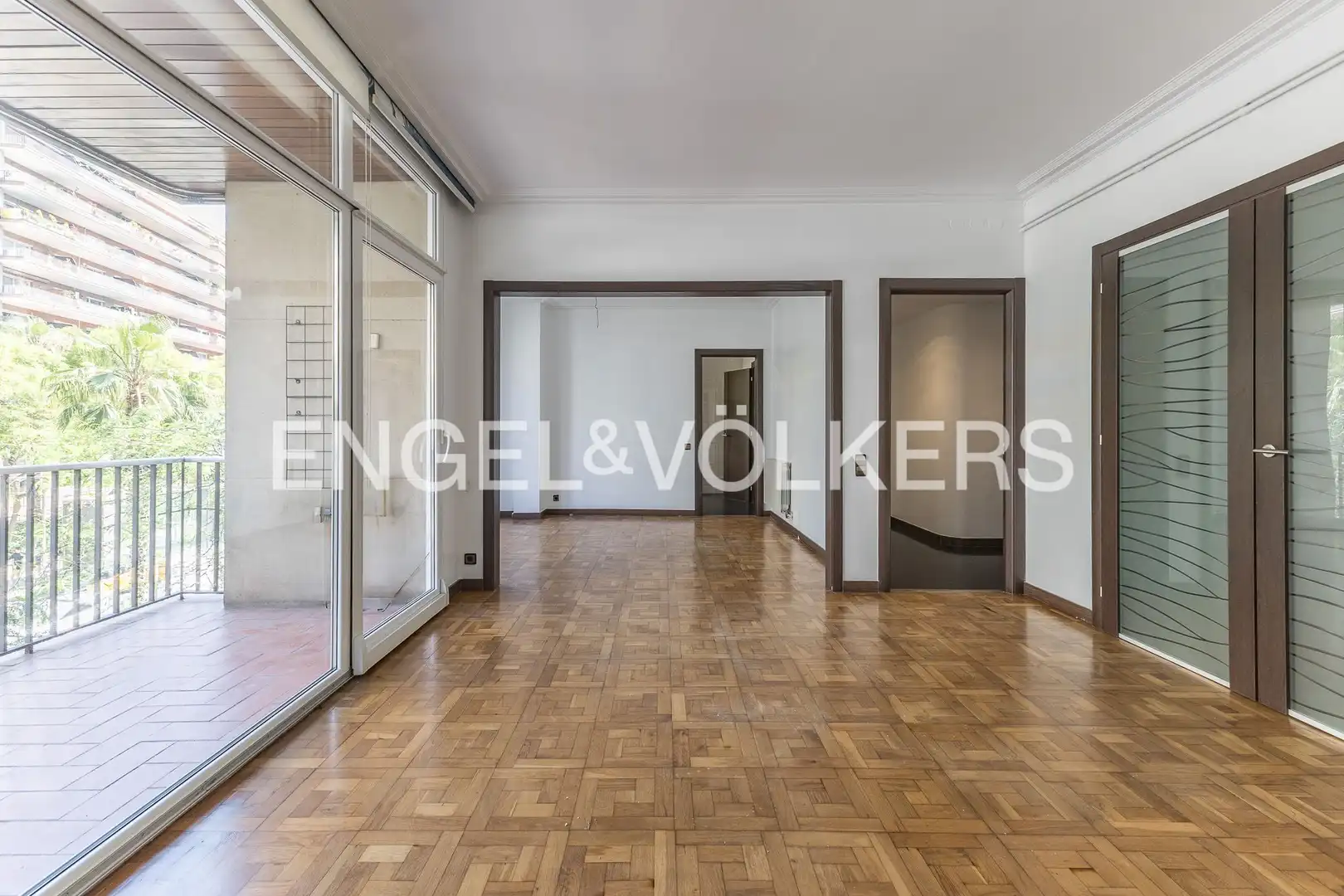 Living room of Flat for rent in Barcelona  with Air Conditioner, Heating and Parquet flooring