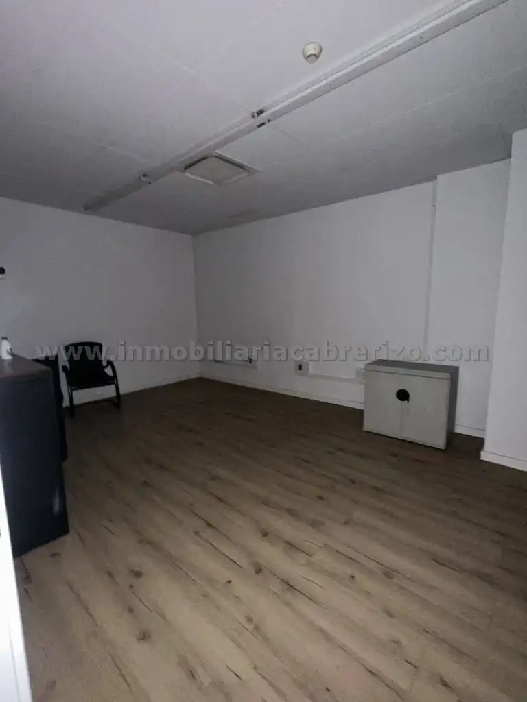 Local comercial de lloguer a Avenida de la Paz, imagen 14