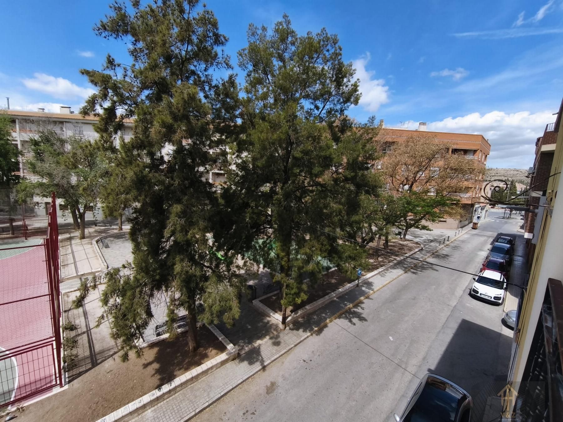 Vista exterior de Apartament en venda en Elda amb Terrassa