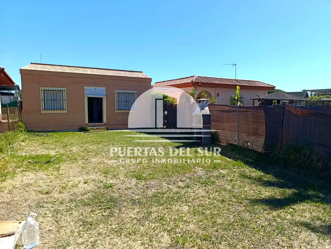 Exterior view of Country homes for sale in Rota