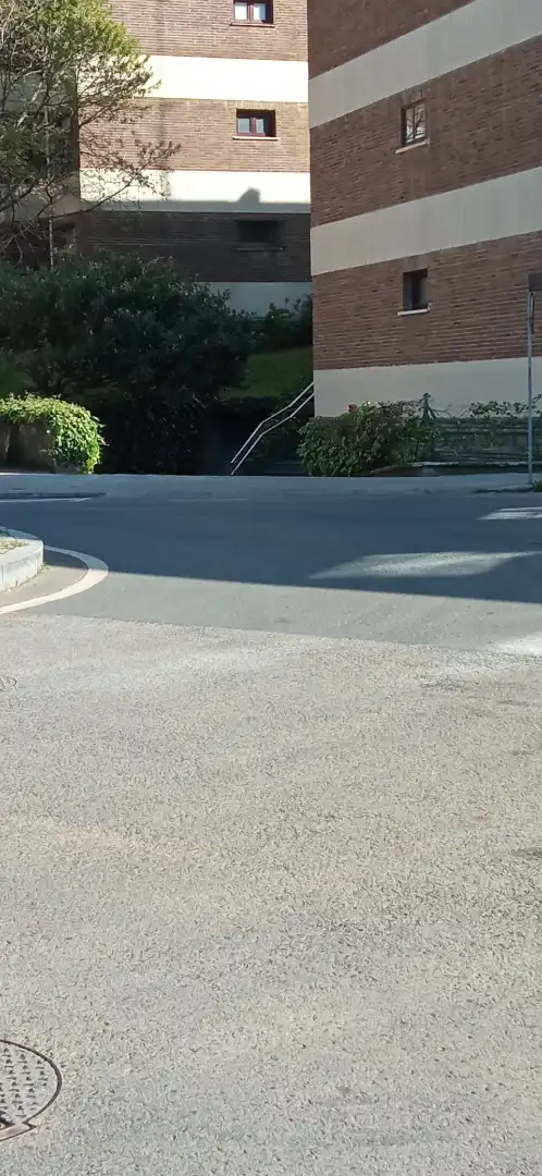 Außenansicht von Garage zum Verkauf in Getxo 