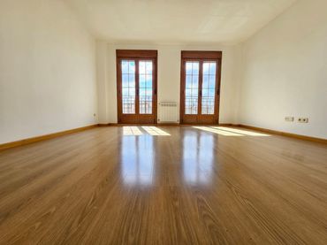 Dúplex con balcón en venta en Brunete
