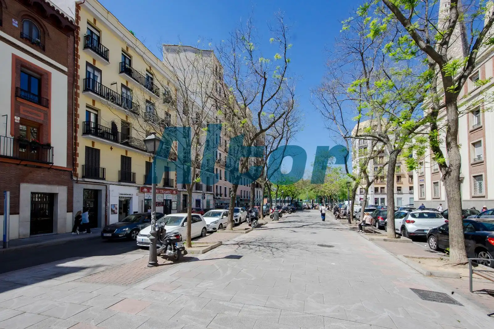 Exterior view of Commercial properties for sale in Madrid  with Air Conditioner