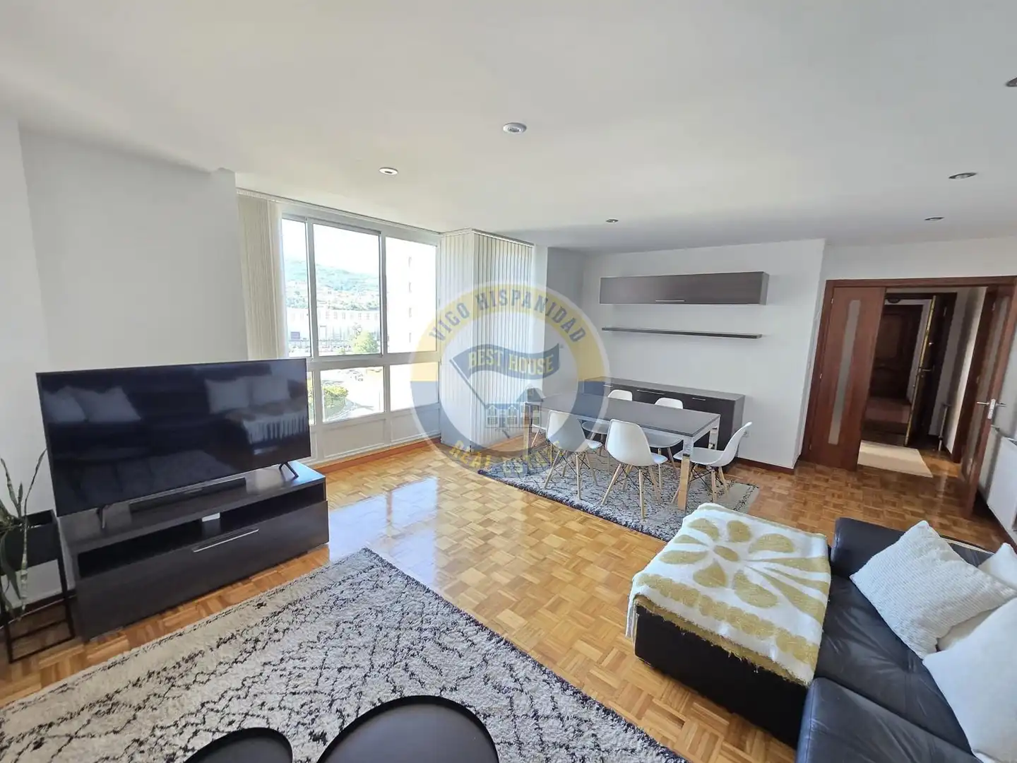 Living room of Flat for rent in Vigo   with Heating and Furnished