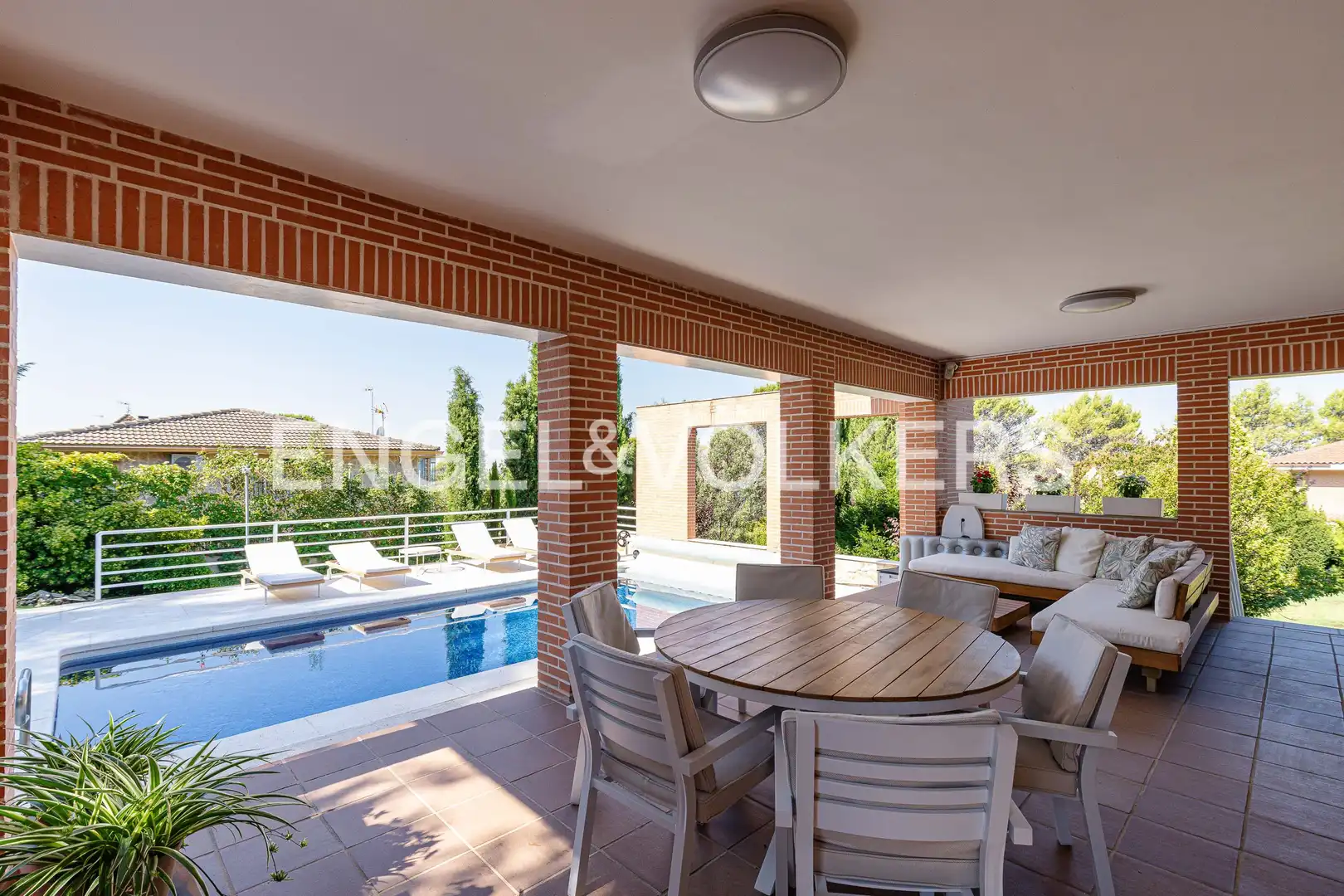 Terrace of Houses for sale in Villaviciosa de Odón  with Air Conditioner, Heating and Private garden