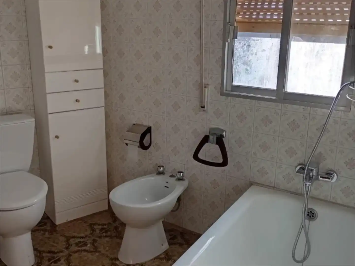 Baño de Piso en venta en Cardenete con Trastero