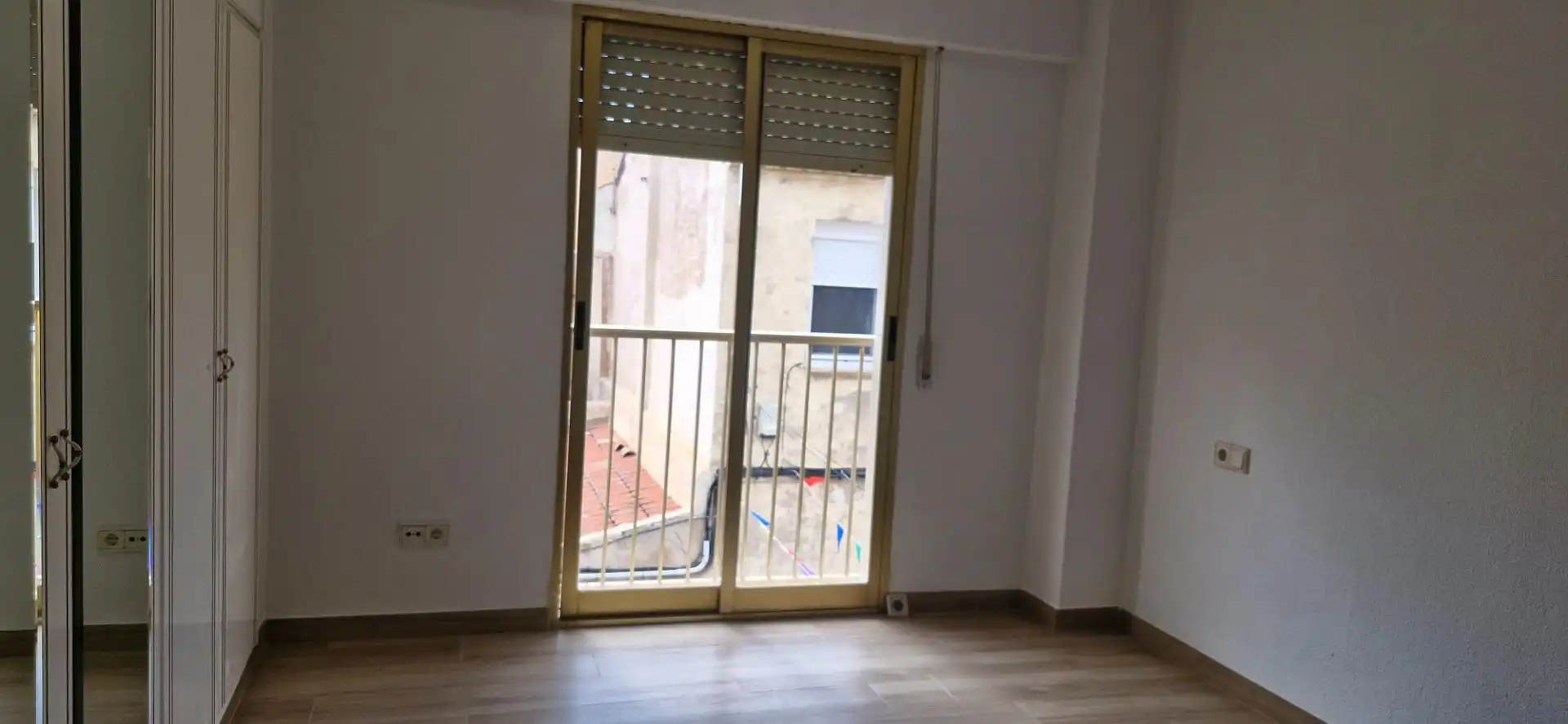 Bedroom of Flat for rent in Elche / Elx  with Air Conditioner, Terrace and Balcony