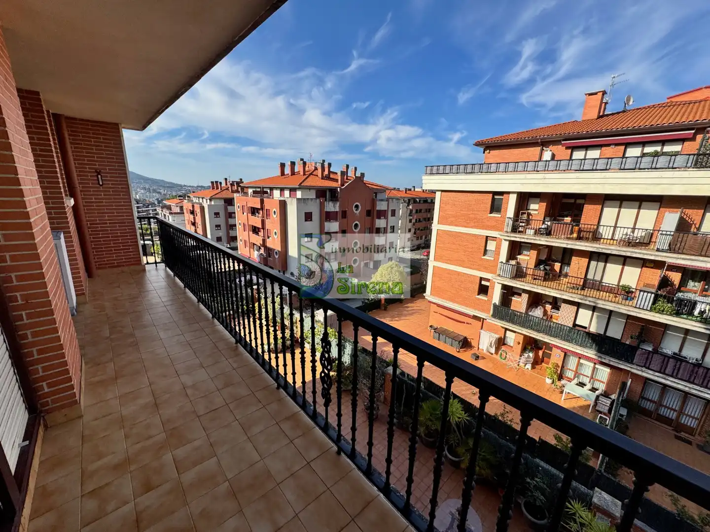 Terraza de Piso en venta en Castro-Urdiales con Calefacción, Terraza y Trastero
