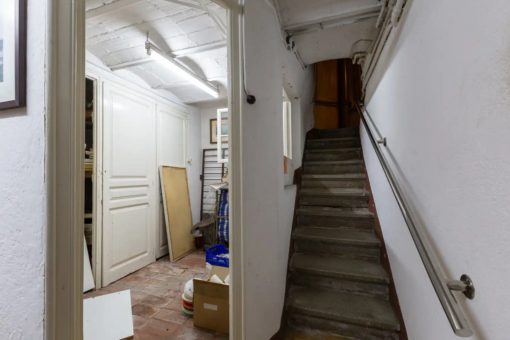 Einfamilien-Reihenhaus zum Verkauf in Barcelona mit Terrasse und Abstellraum