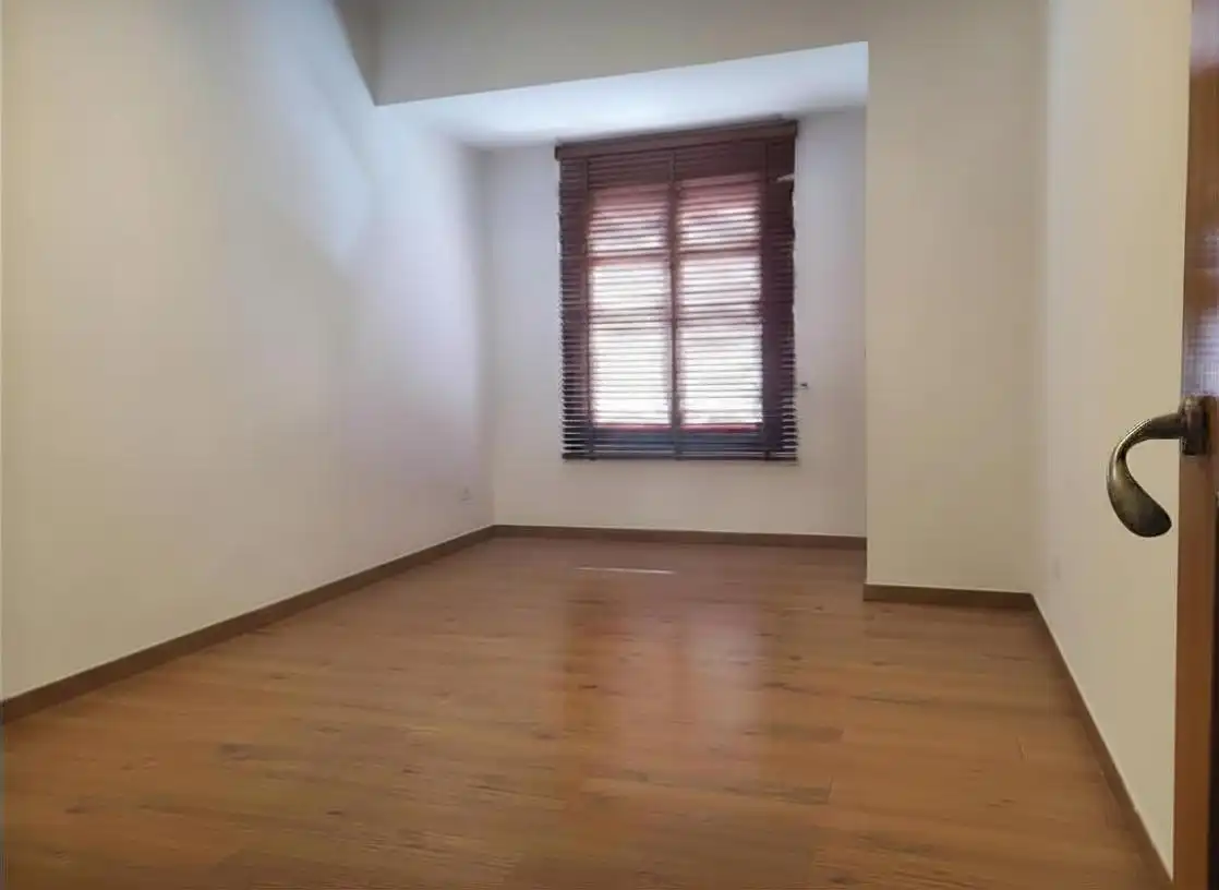 Piso con ascensor en venta en RAMON Y CAJAL, imagen 5