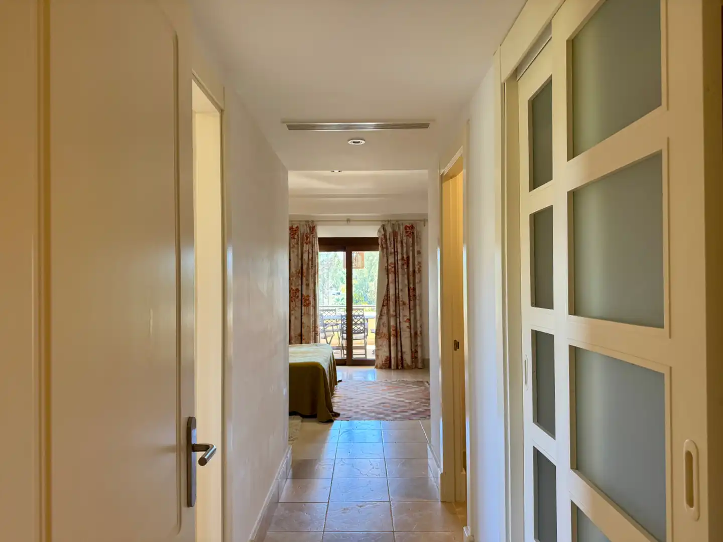 Flat for sale in Sotogrande  with Air Conditioner, Heating and Private garden