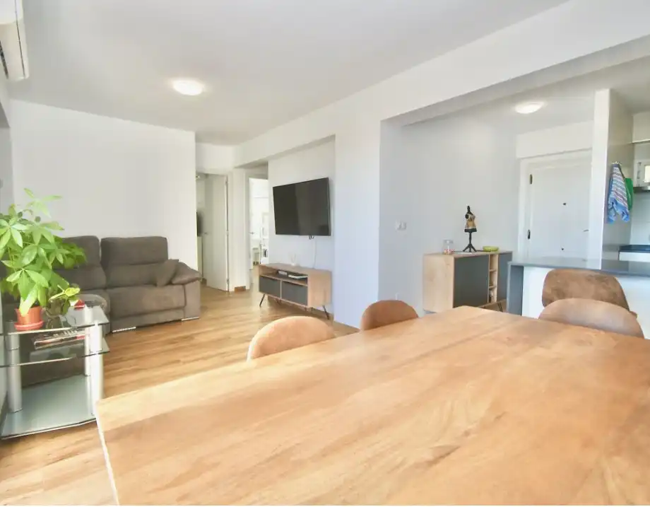 Piso con terraza en venta en Puerto Marina, imagen 4