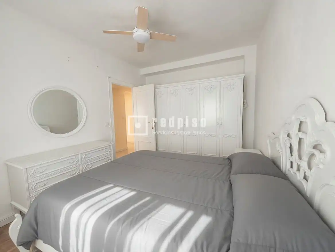 Habitación de Piso en venta en Alcorcón con Aire acondicionado, Calefacción y Terraza