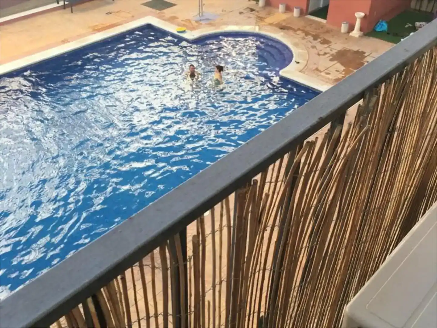 Piscina de Piso en venta en Priego de Córdoba con Aire acondicionado, Jardín privado y Parquet
