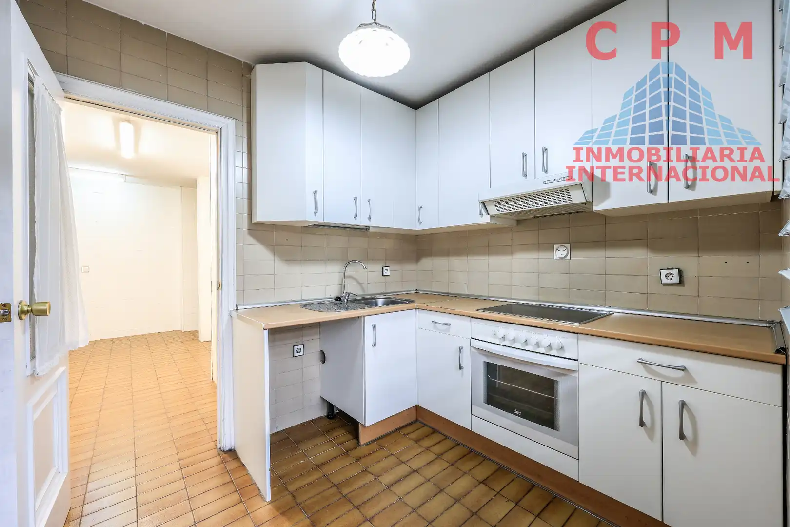 Kitchen of Flat for rent in Fuencarral - El Pardo