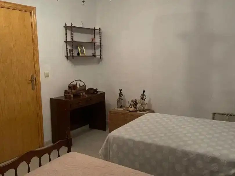 Habitación de Casa adosada en venta en Medina de las Torres, Badajoz