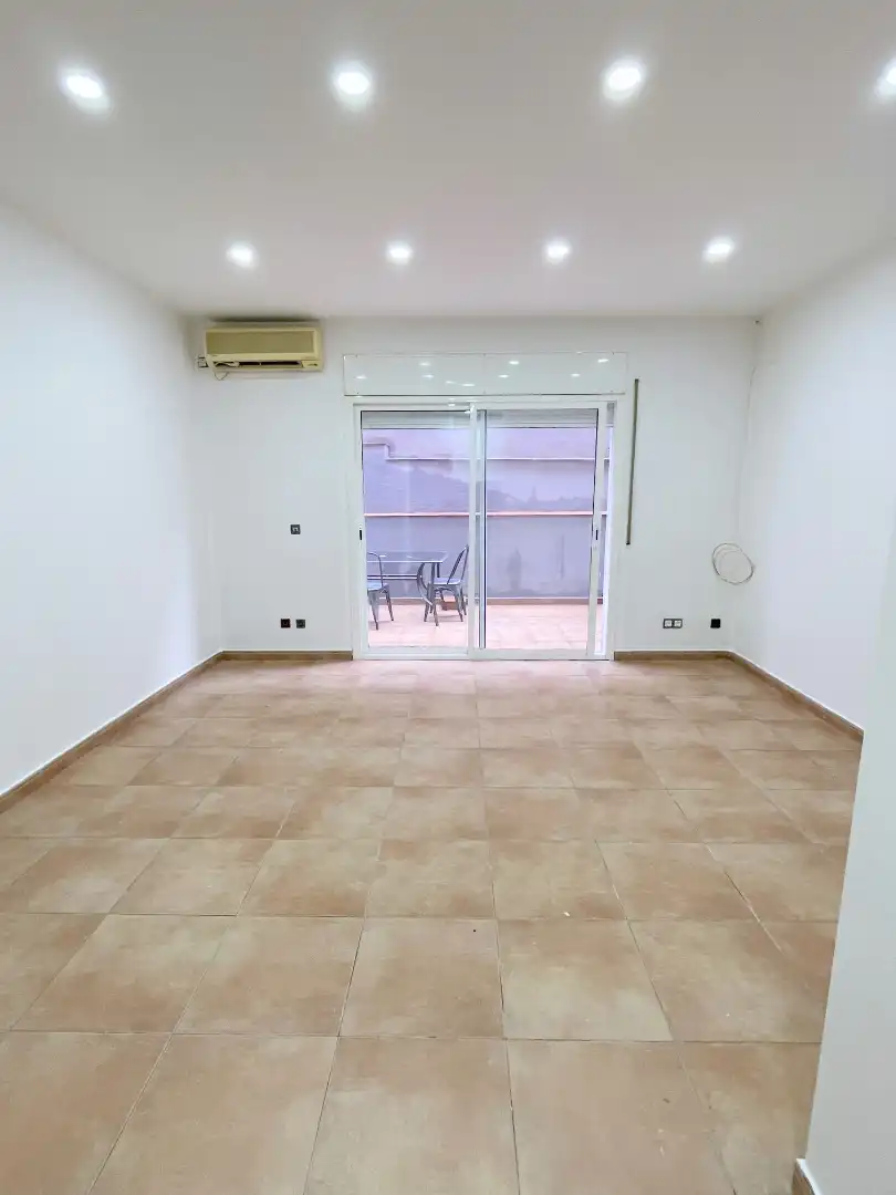 Planta baixa en venda en Mataró amb Aire condicionat, Calefacció i Forn