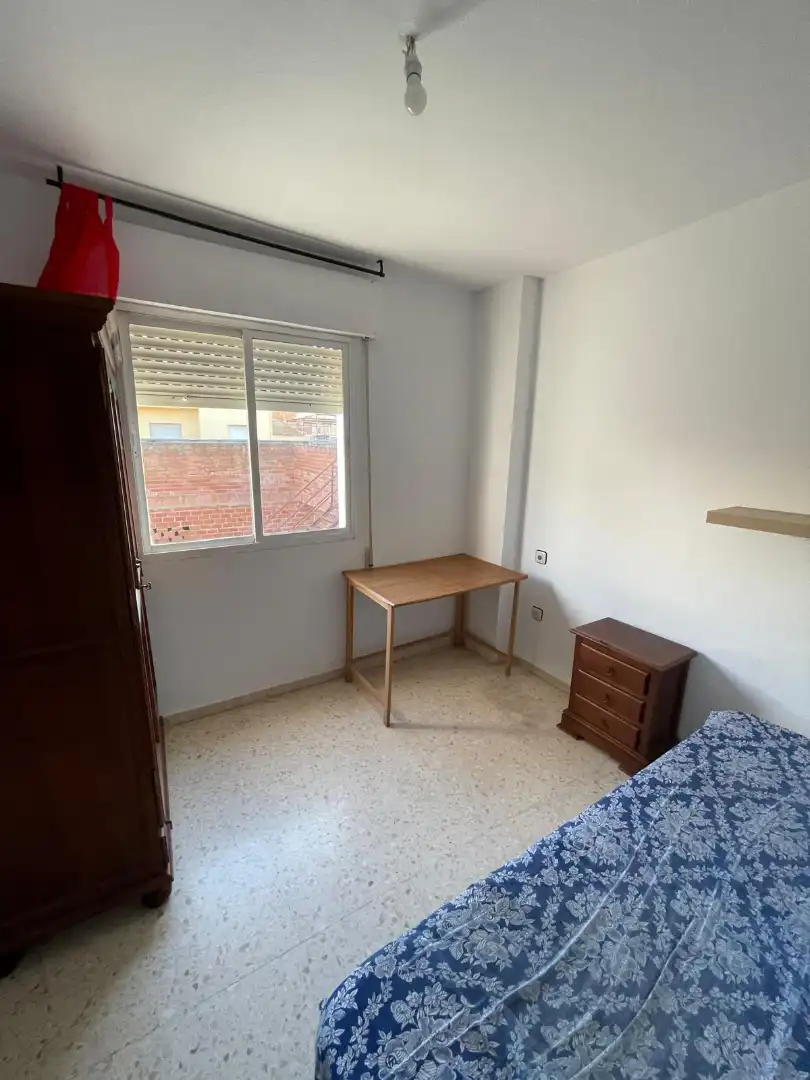 Bedroom of Flat for rent in Badajoz  with Air Conditioner, Heating and Terrace