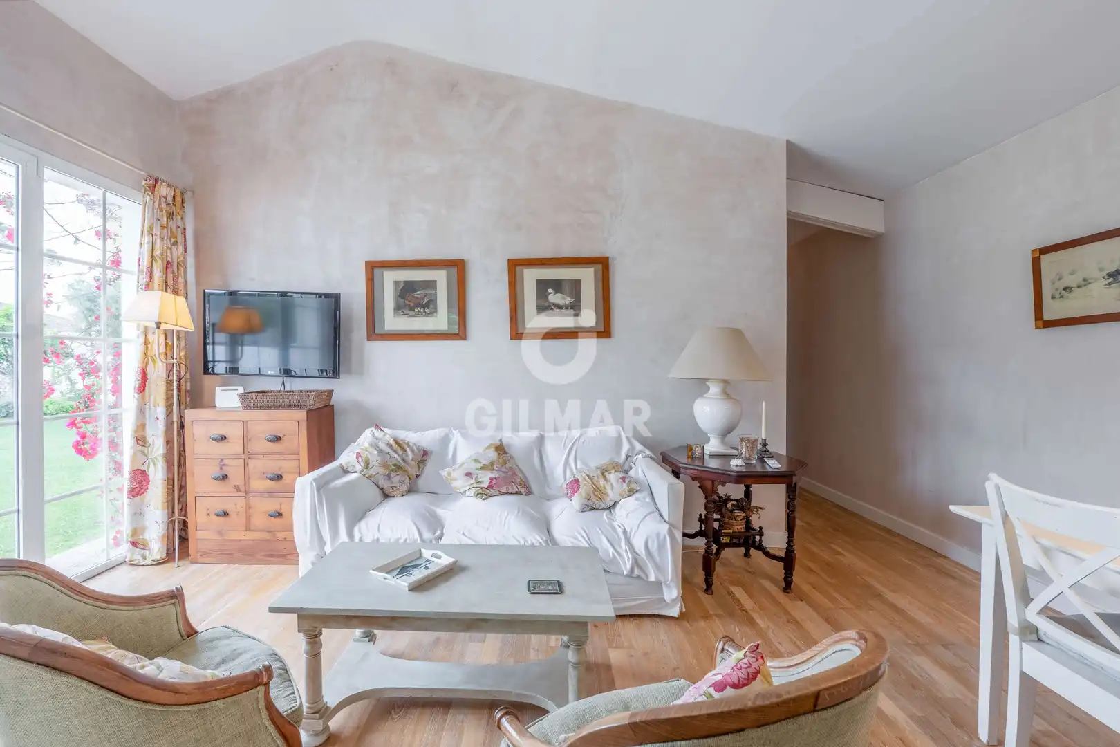 Sala de estar de Casa o chalet en venta en El Puerto de Santa María con Calefacción, Jardín privado y Piscina