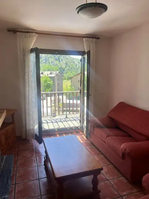 Terrassa de Apartament en venda en Vall de Cardós amb Calefacció, Moblat i Balcó