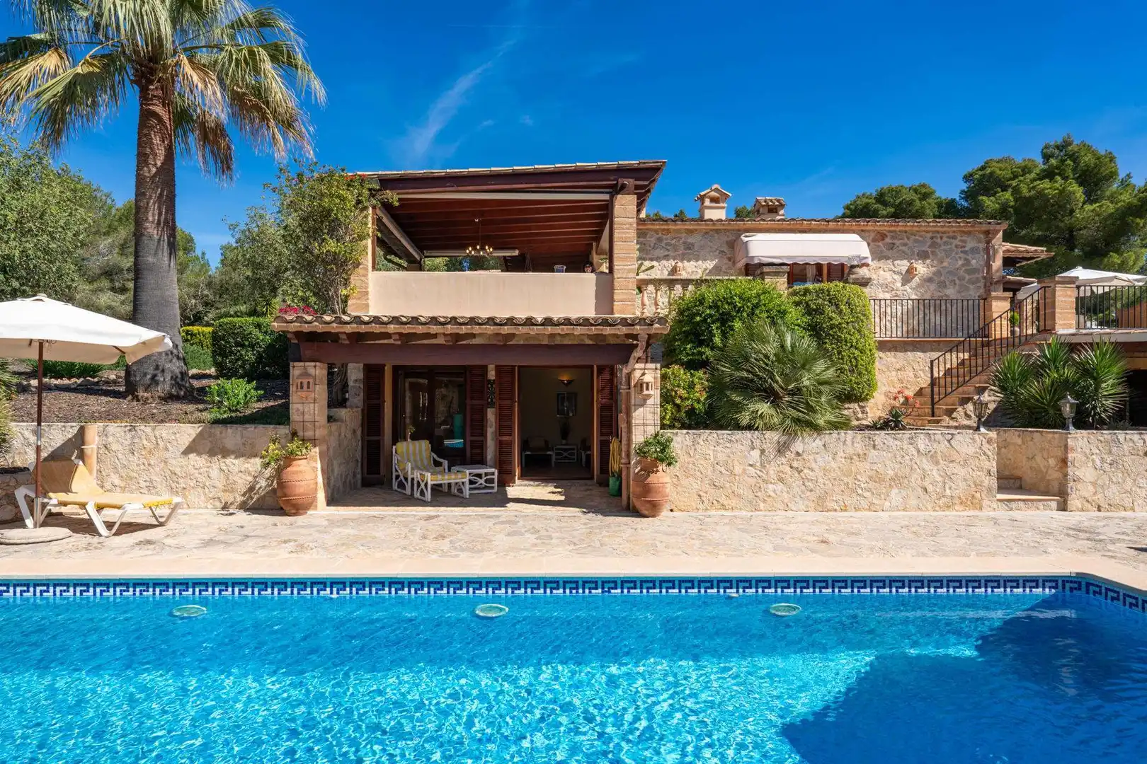 Vista exterior de Finca rústica en venta en Capdepera con Aire acondicionado, Calefacción y Piscina