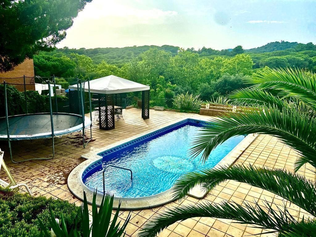 Piscina de Casa o xalet en venda en Lloret de Mar amb Aire condicionat, Calefacció i Jardí privat