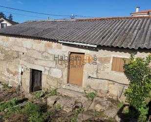 Vista exterior de Finca rústica en venda en Poio amb Jardí privat i Traster