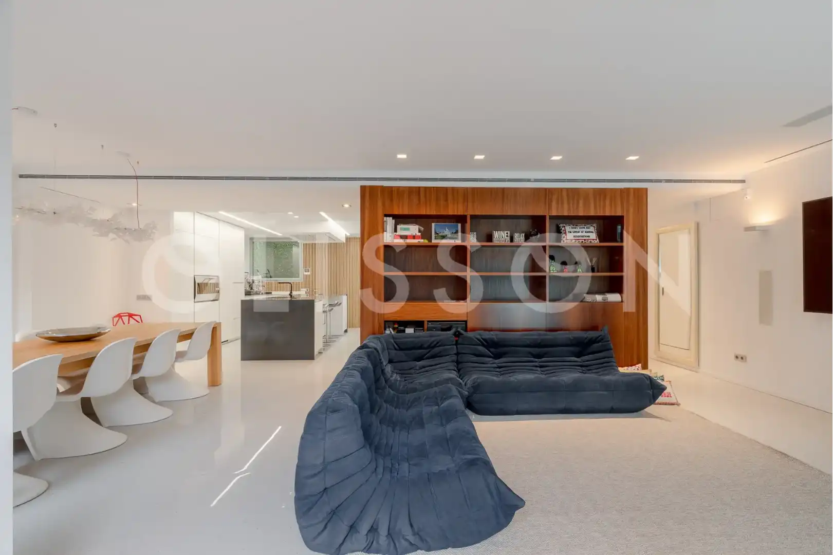 Sala d'estar de Casa o xalet en venda en Madrid amb Aire condicionat, Calefacció i Jardí privat