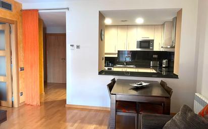 Cuina de Pis en venda en Mollet del Vallès amb Aire condicionat, Calefacció i Parquet