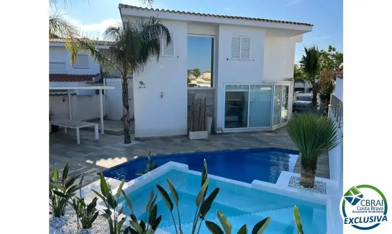 Xalet amb piscina en venda a Falconera 24, imagen 4