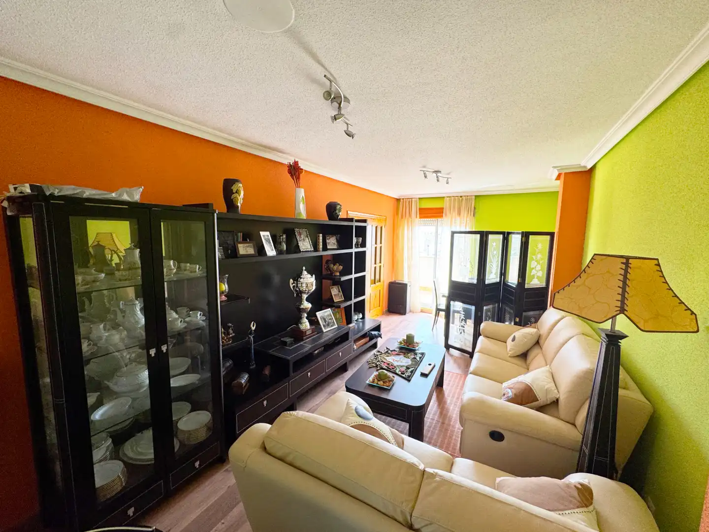 Sala d'estar de Àtic en venda en Pilar de la Horadada amb Aire condicionat, Parquet i Terrassa