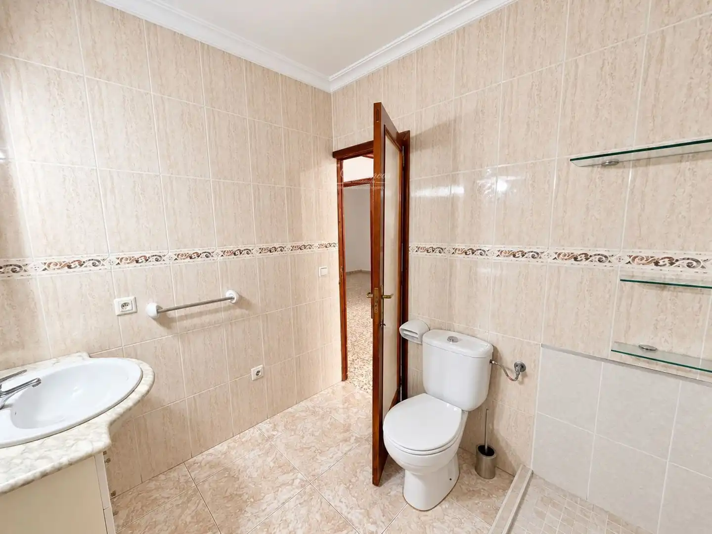 Terraced house with garden for sale in GRAN VIA COLOM, imagen 18