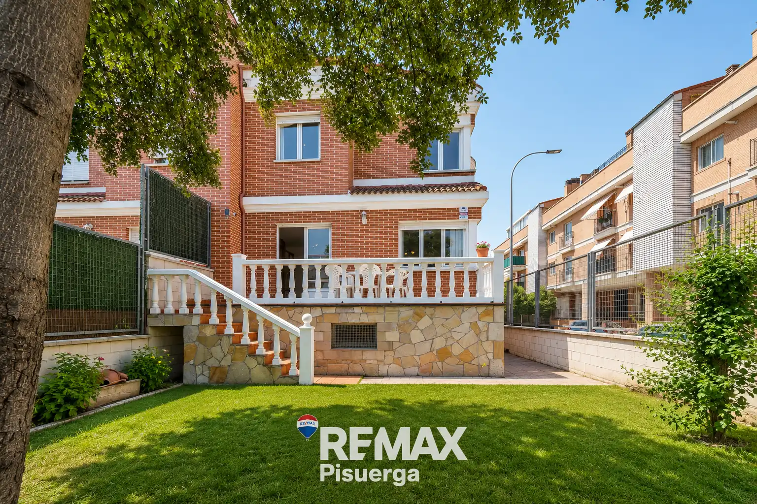 Vista exterior de Casa o xalet en venda en Valladolid amb Aire condicionat, Calefacció i Terrassa