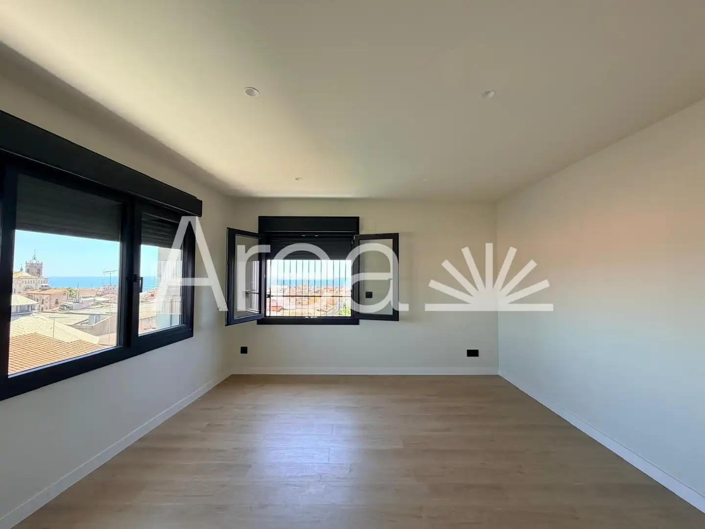 Dormitori de Àtic en venda en Mataró amb Aire condicionat, Calefacció i Parquet