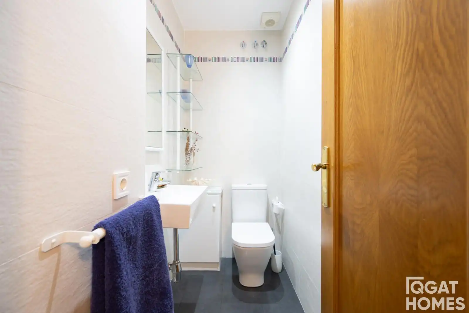 Bathroom of Detached homes for sale in Sant Cugat del Vallès  with Air Conditioner, Heating and Terrace
