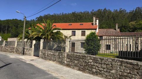 Foto 2 de Casa o chalet en venta en Lugar Abeixon, 18, Lousame, A Coruña