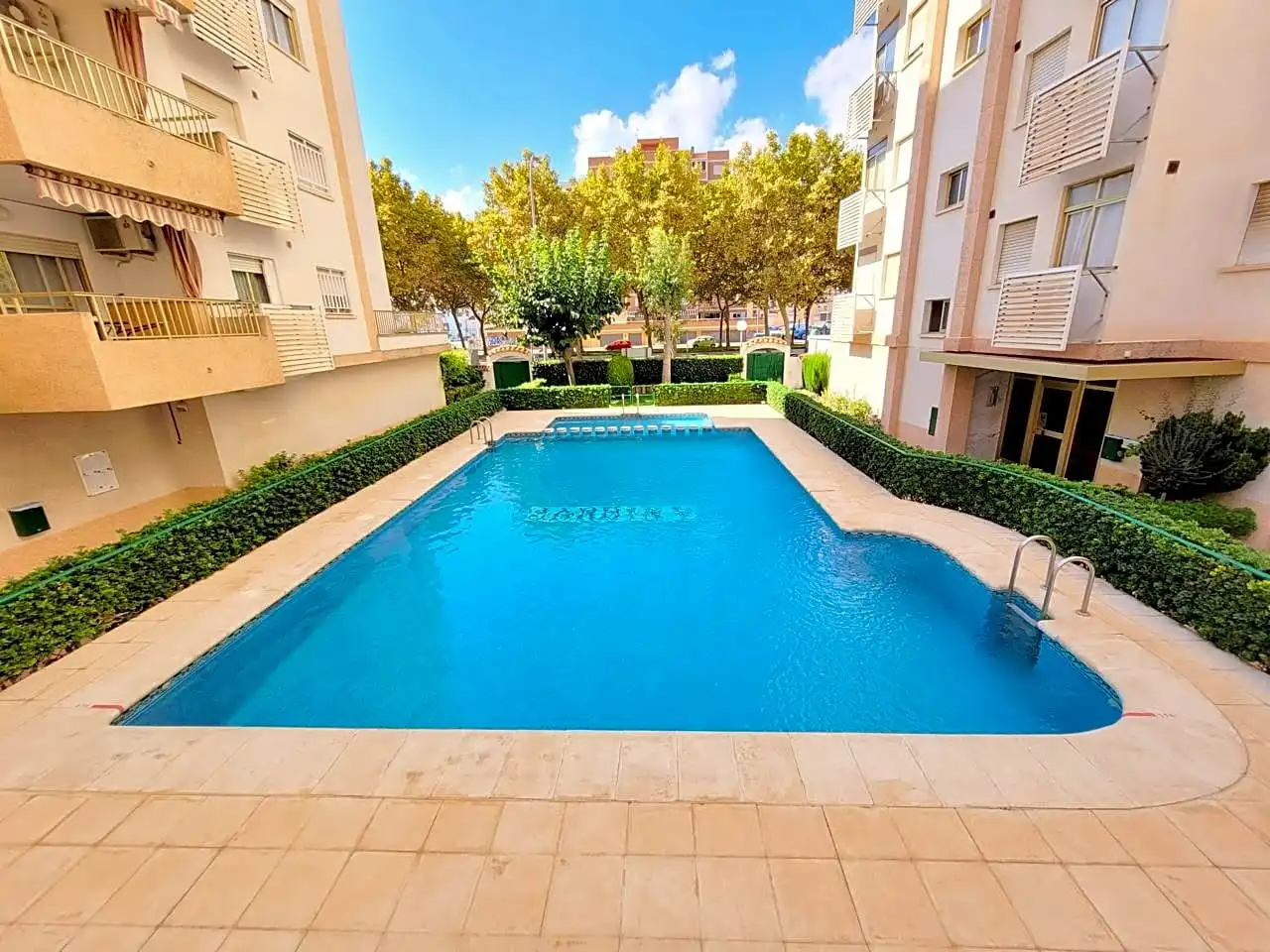 Apartments for rent in Rosa De Los Vientos, 20, Playa de Gandia