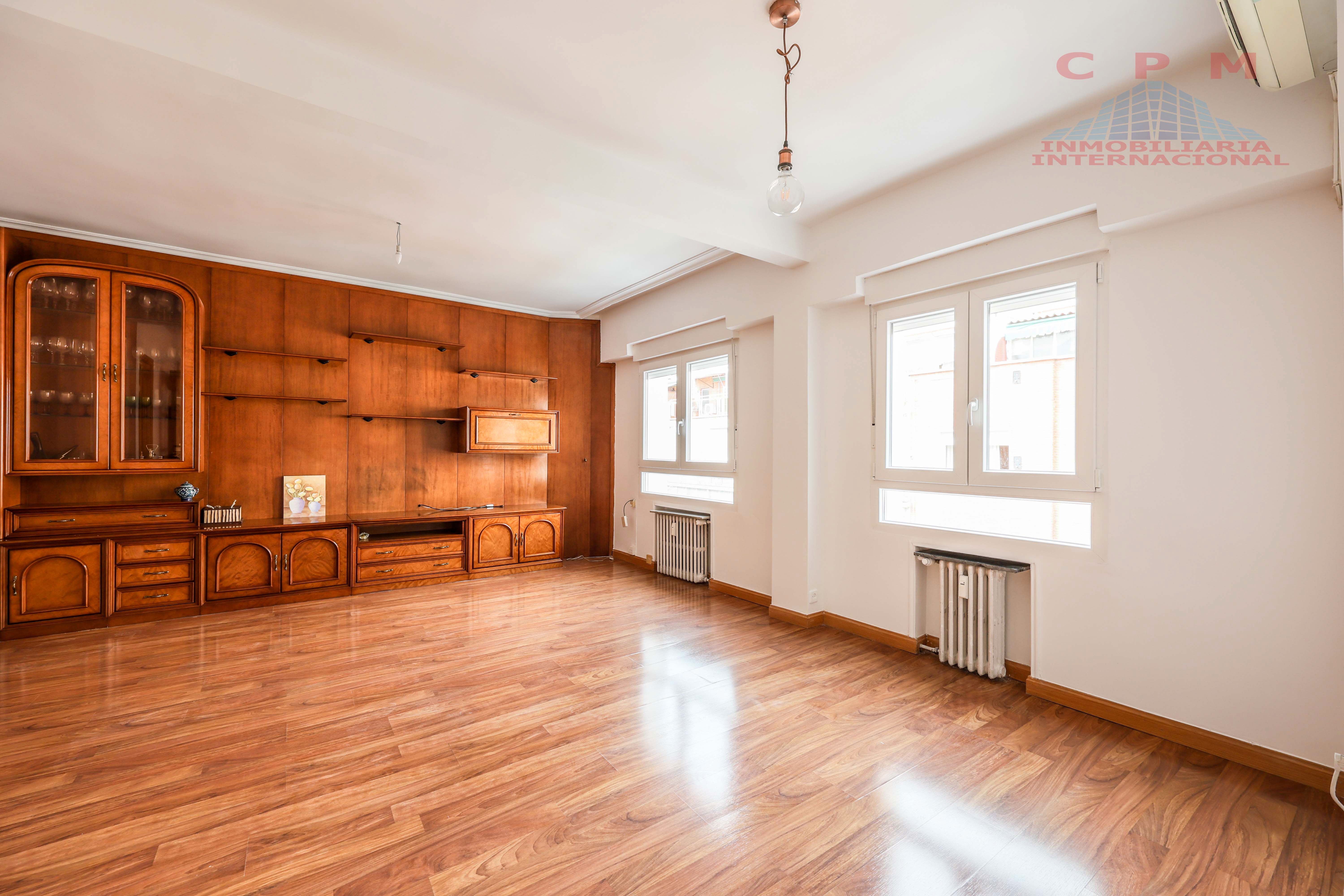 Piso de alquiler en Prosperidad