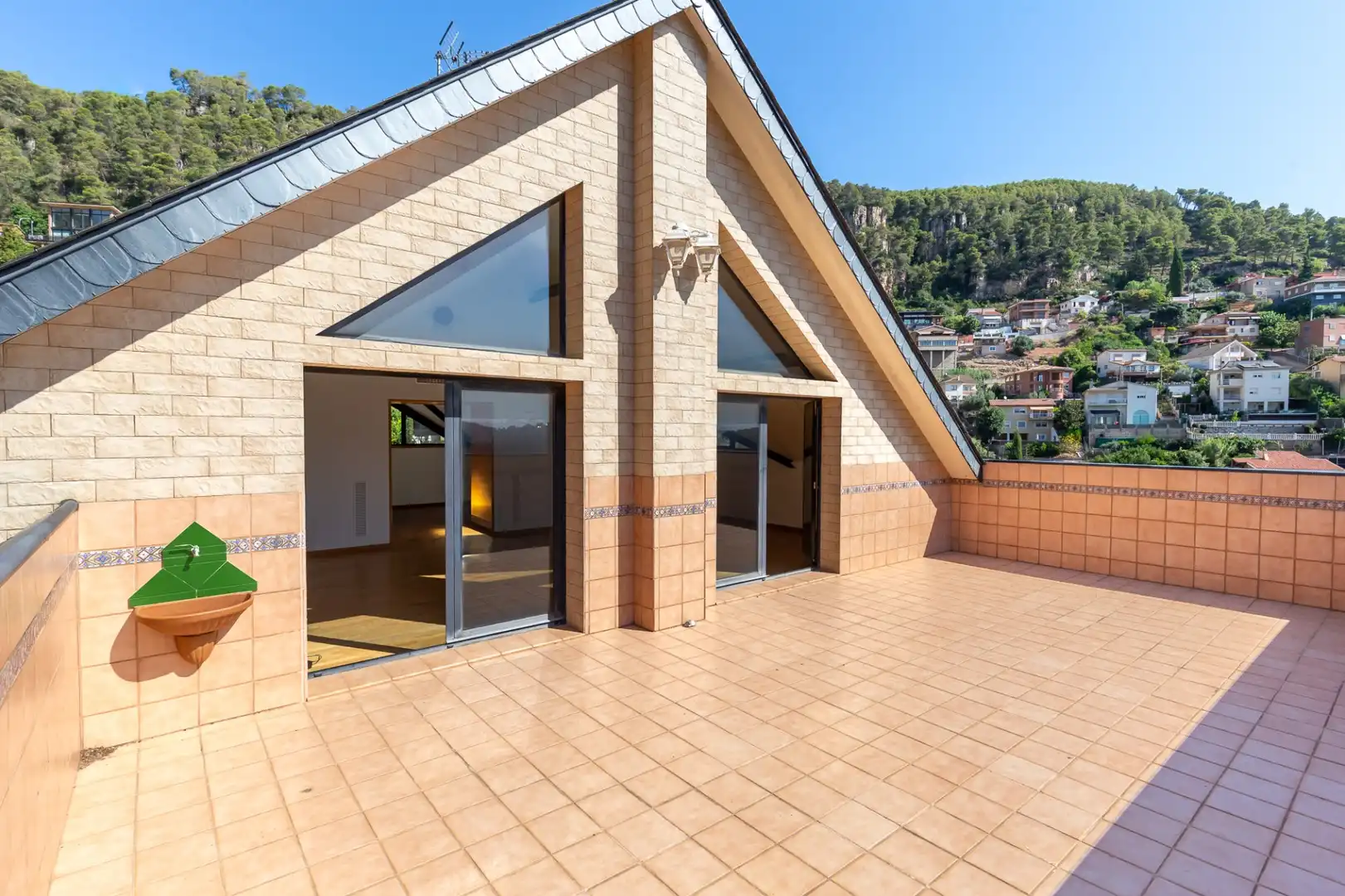 Terraza de Casa o chalet en venta en Vallirana con Calefacción, Terraza y Balcón