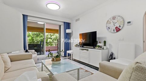 Foto 4 de Piso en venta en Puerto Banús, Marbella
