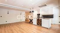 Kitchen of Flat for sale in  Barcelona Capital  with Air Conditioner, Heating and Terrace