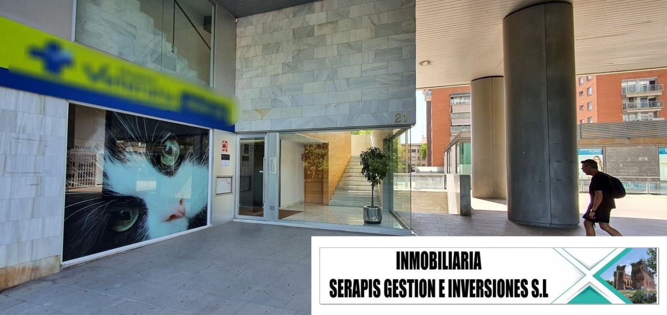 Premises for sale in Mollet del Vallès  with Air Conditioner and Parquet flooring