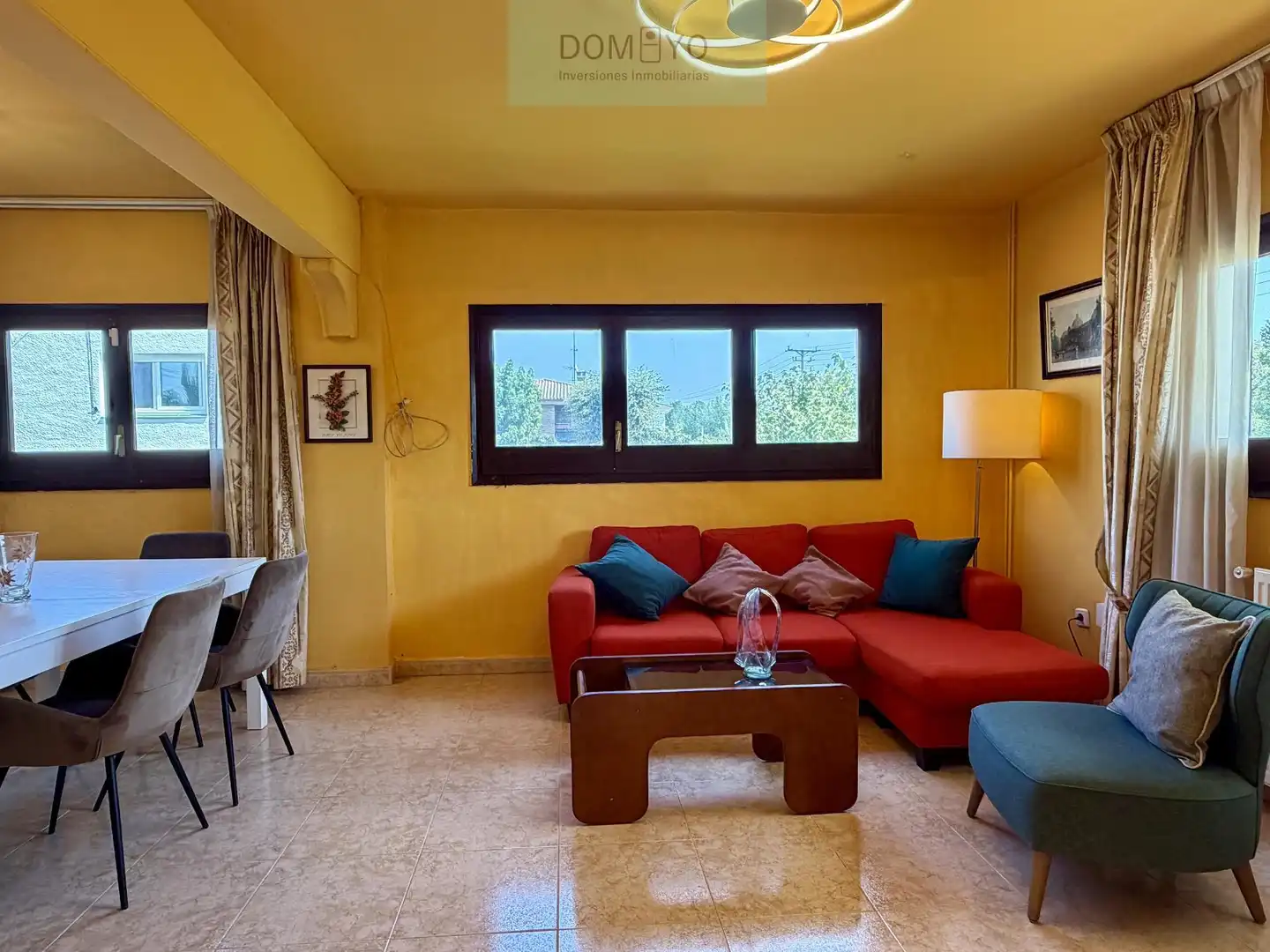 Sala d'estar de Casa o xalet en venda en Caldes de Malavella amb Calefacció, Terrassa i Traster