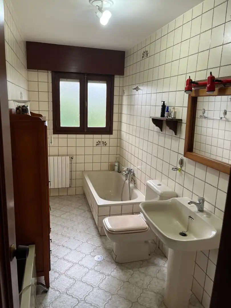 Bathroom of Houses for sale in O Grove  