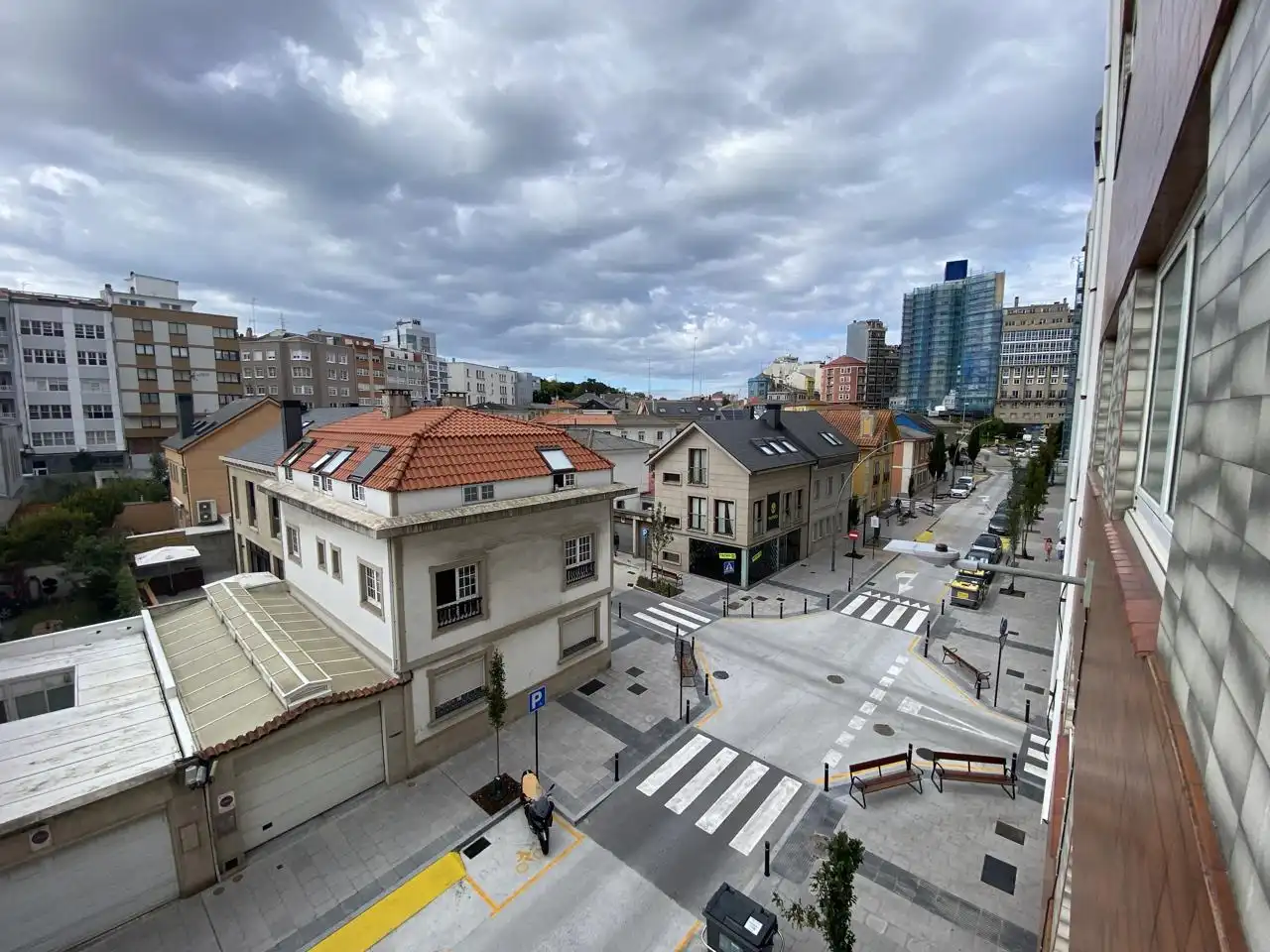 Vista exterior de Pis de lloguer en A Coruña Capital  amb Calefacció i Moblat