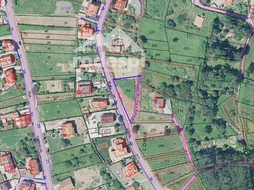 Rustikales Grundstück zum Verkauf in Bembrive