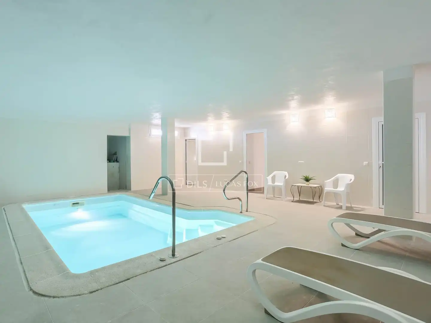Swimming pool of Houses for sale in  Palma de Mallorca  with Air Conditioner, Heating and Private garden